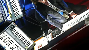 Mai puţin de 500 de bilete pentru concertul lui Jean Michel Jarre