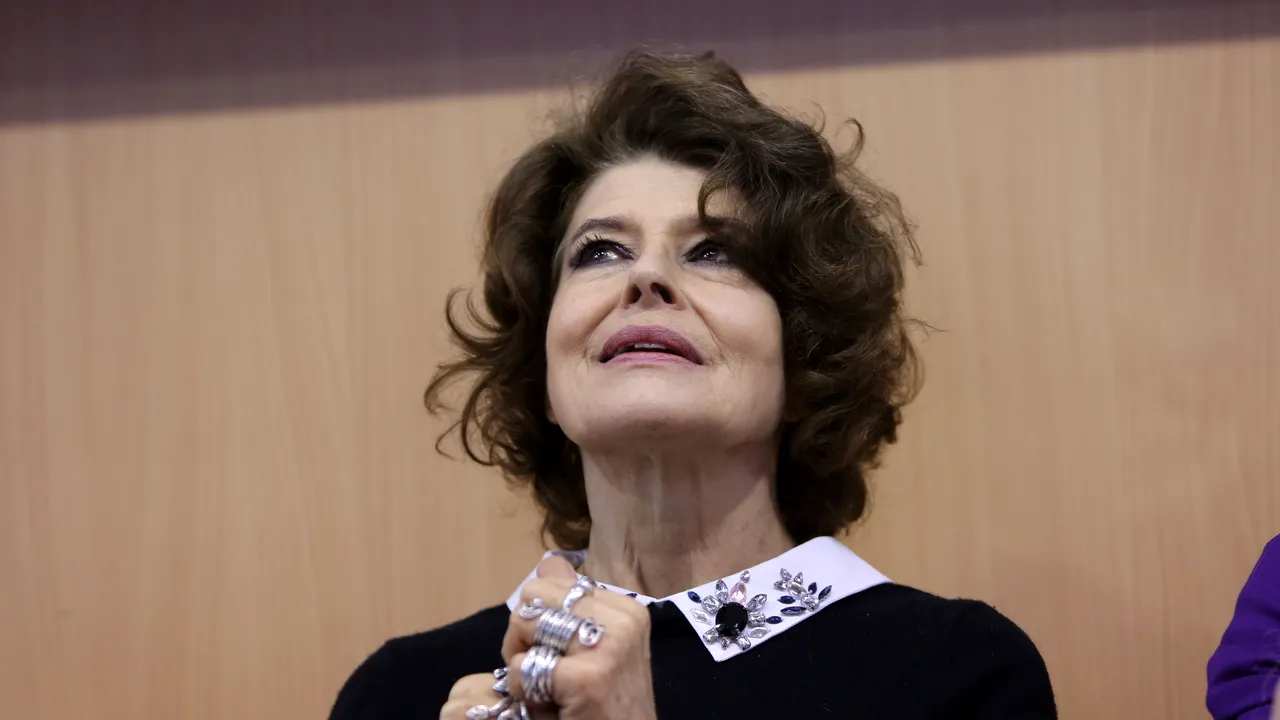 Actriţa franceză Fanny Ardant va primi Trofeul Transilvania al TIFF pentru întreaga carieră 