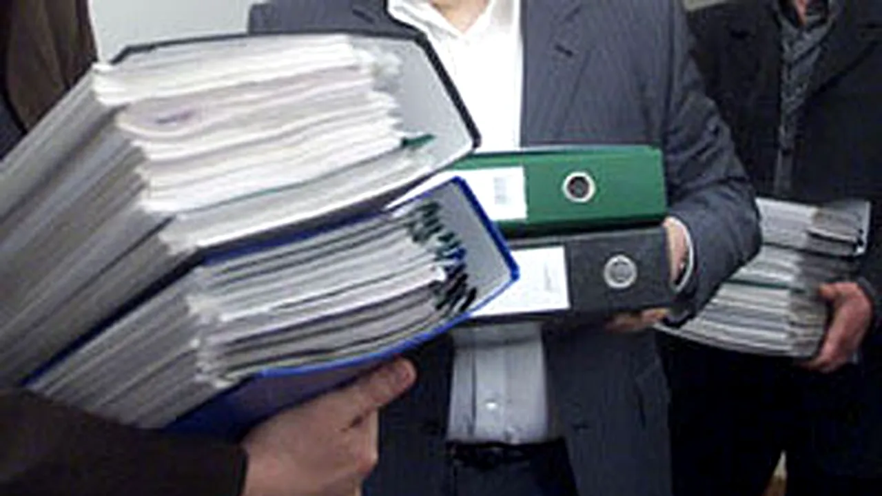 Şase formaţiuni politice au depus la BEJ Vaslui liste complete de candidaţi