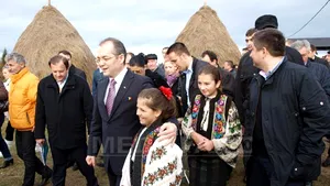 Boc a inaugurat în Pasul Tihuţa finalizarea modernizării E 576, Suceava - Cluj Napoca