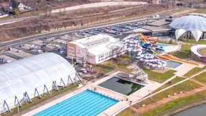 Oradea. 322 de sportivi din 27 de ţări, la Campionatul European de Înot în Ape Îngheţate