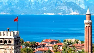 ATAC cu rachete în apropierea staţiunii turce Antalya, lansat de militanţi rămaşi neidentificaţi dintr-o zonă montană