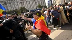 Sorin Grindeanu îi cere premierului să intervină pentru detensionarea protestelor: Bolojan, ieși de după perdelele de la Guvern