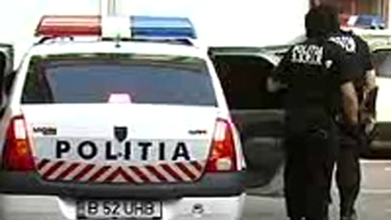 Sile Pietroi, alături de alţi opt membri ai grupării, aduşi la Tribunalul Bucureşti (Video ProTv)