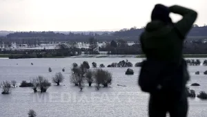 CODUL GALBEN de inundaţii, prelungit până luni, pe râuri din Teleorman, Dâmboviţa şi Giurgiu