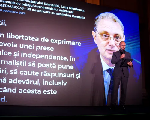MEDIA Premierul Luca Niculescu, mesaj la Gala MEDIAFAX 35: Port în suflet agenția