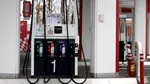 Autoritățile s-au întâlnit cu benzinarii și analizează dacă prelungesc sau nu situația de criză de pe piața carburanților. Pentru adoptare este însă nevoie de un guvern plin