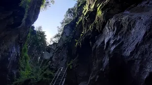 Canionul 7 Scări şi Tiroliana se redeschid. Cât costă în 2021 cele două atracţii turistice