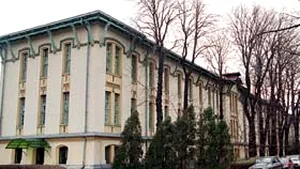 Imobilul în care funcţionează Clinica Otopeni 