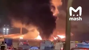 Incendiu și explozii la ambasada Statelor Unite din Riad, după un atac cu drone