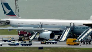 Opt răniţi, după aterizarea de urgenţă a unui Airbus la Hong Kong