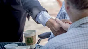 Un candidat american şi-a dezvăluit din greşeală preferinţele în materie de filme pentru adulţi - FOTO 