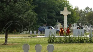 Osemintele a 594 de militari români vor fi reînhumate în Rusia, de Ziua Armatei Române