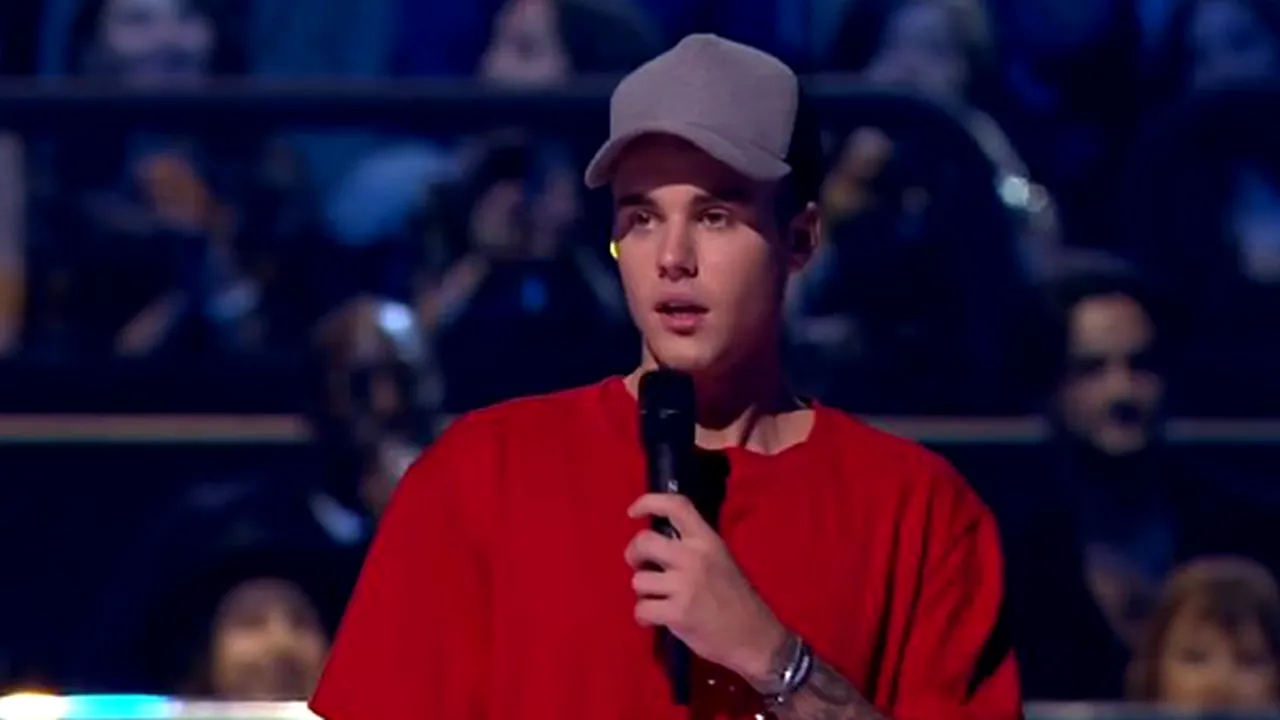 Justin Bieber, marele câştigător la MTV Europe Music Awards 2015 - VIDEO