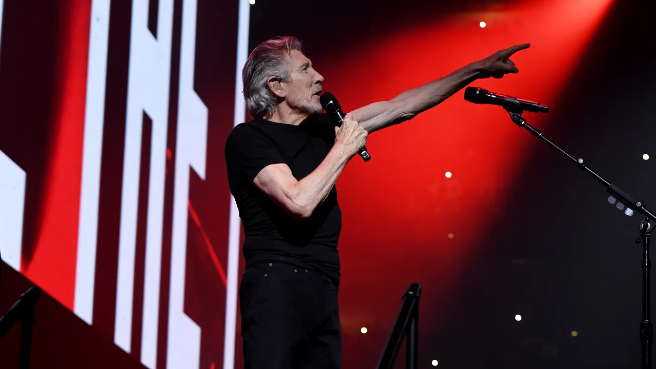 Un fost membru al trupei Pink Floyd ar putea reprezenta Rusia în cadrul ONU. Acesta va aborda problema etică a înarmării Ucrainei