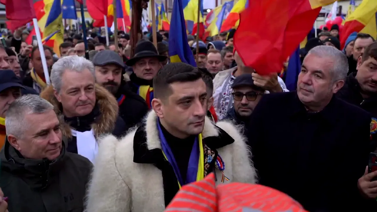 Marş organizat de AUR la Alba Iulia / Participanţii au intonat cântece patriotice şi au scandat „România n-a avut graniţă la Prut”