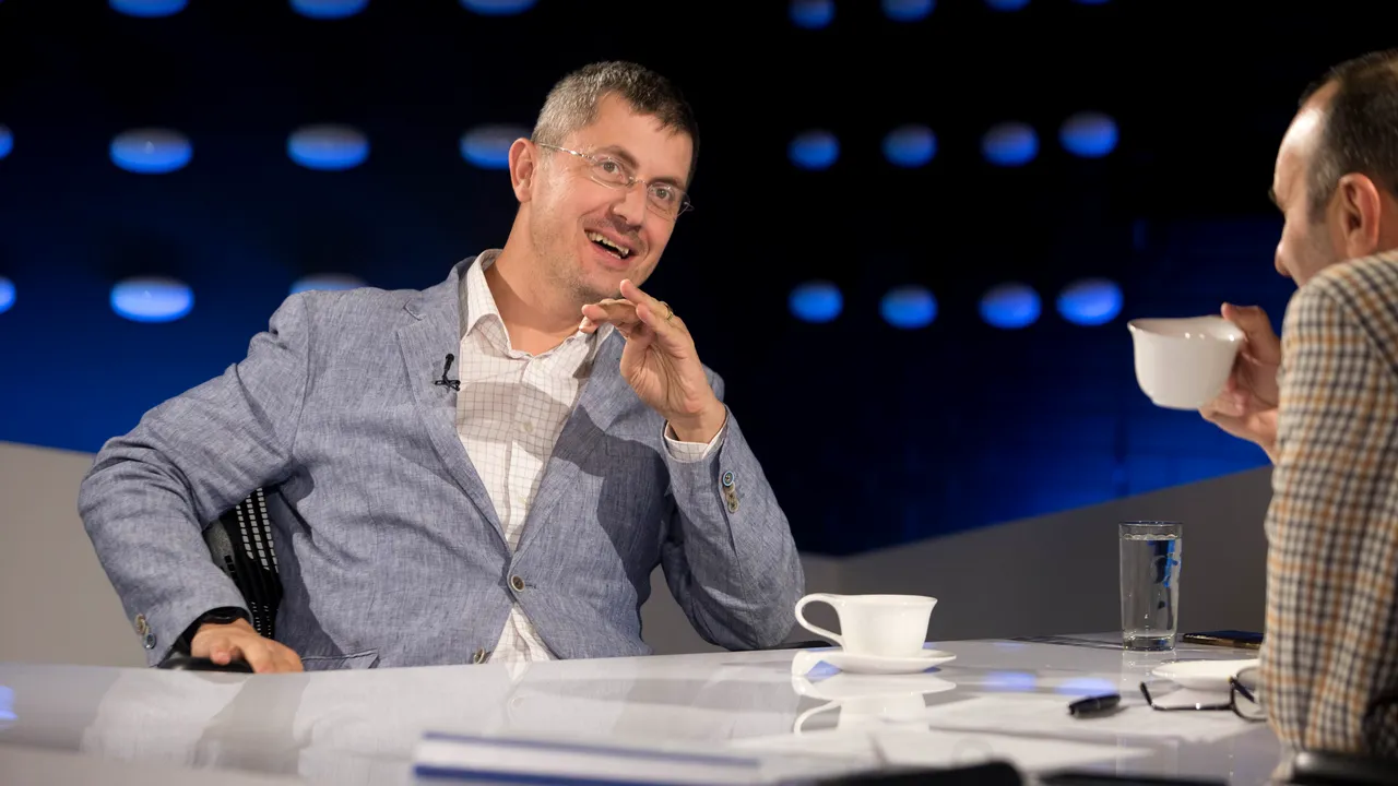 Dan Barna, despre ce ar trebui să conţină revizuirea Constituţiei: Funcţionarea CCR