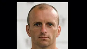 Adam Ledwon a fost găsit spânzurat