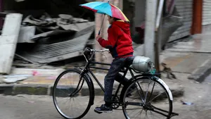 Un tânăr din Turcia a fost prins când încerca să treacă ilegal frontiera, pe bicicletă