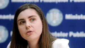 Ministru de Finanţe:Taxa pe stâlp,scutirea de certificate verzi pot majora preţurile între 0 şi 100%