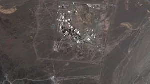 Creşte îngrijorarea la nivel mondial. Iranul dezinstalează 27 de camere de supraveghere de pe siturile nucleare din ţară