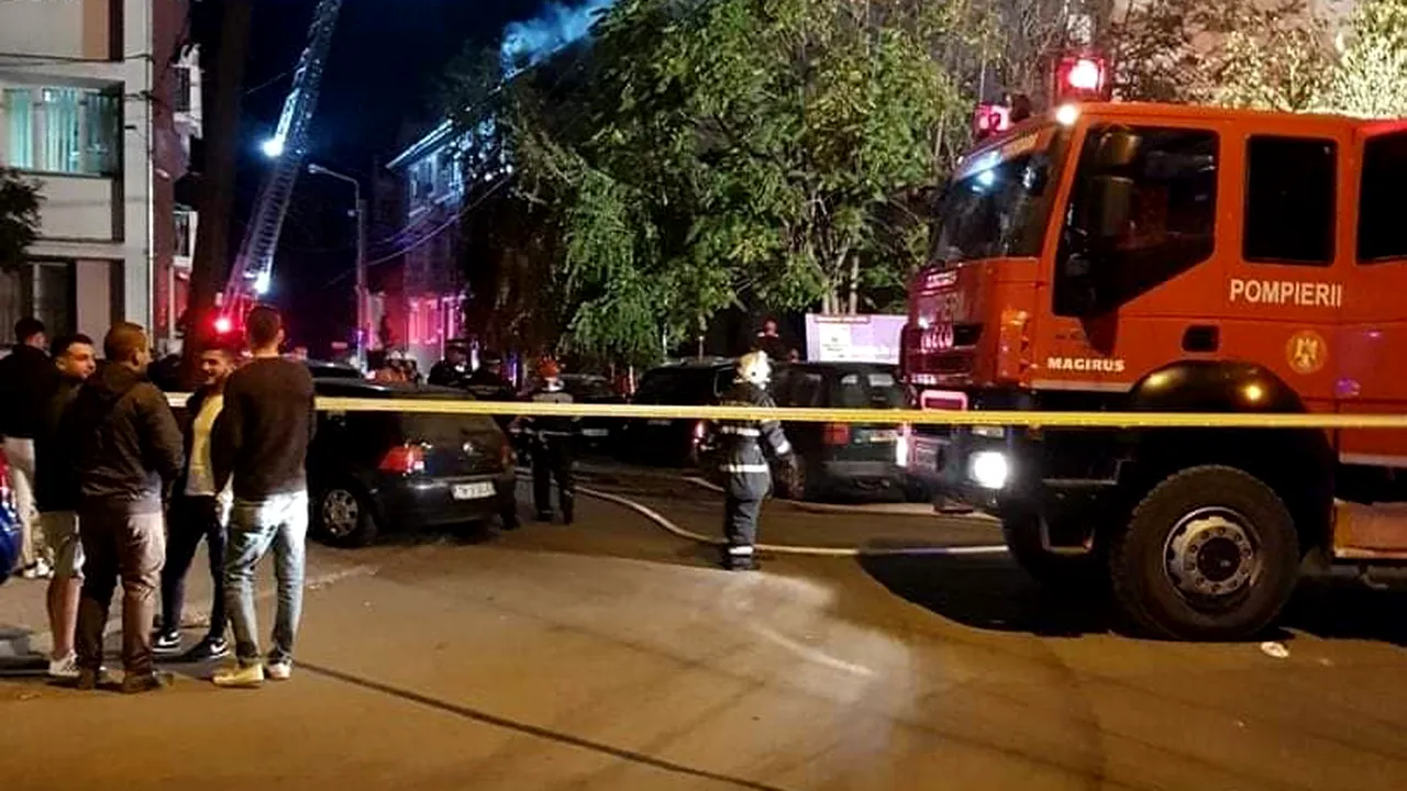 INCENDIU puternic izbucnit hotelul Roma din Timişoara: Mai multe persoane, evacuate/ Hotelul, amendat de ISU în urmă cu doi ani | FOTO