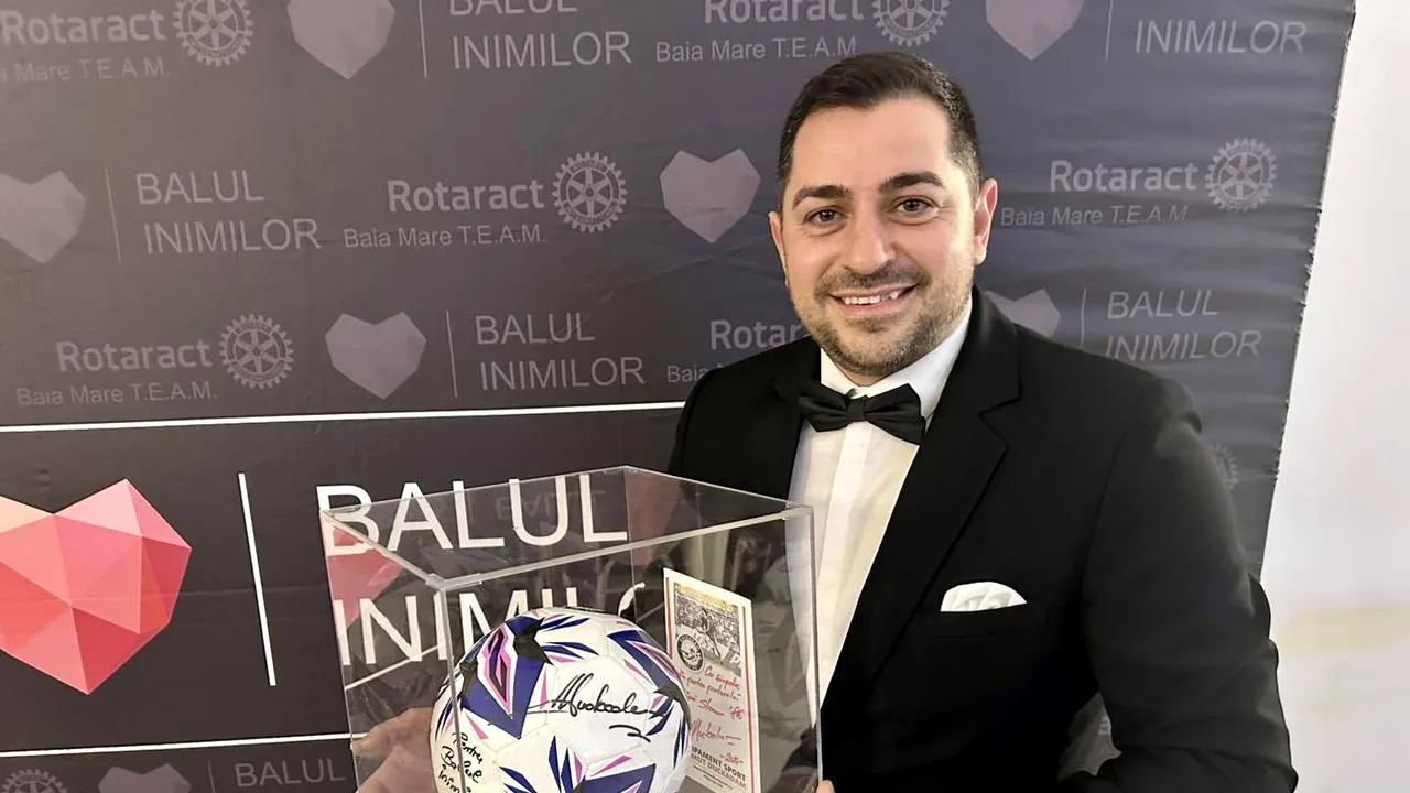 O minge semnată de Helmut Duckadam, licitată la Balul Inimilor, a fost adjudecată cu 15.000 de lei