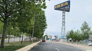 Restricții de trafic pe DN1, în București. Circulația este închisă pe Pasarela Ikea, pe sensul de ieșire din oraș