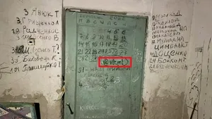 Subsolul groazei: 360 de oameni ţinuţi ostatici de armata rusă timp de 28 de zile