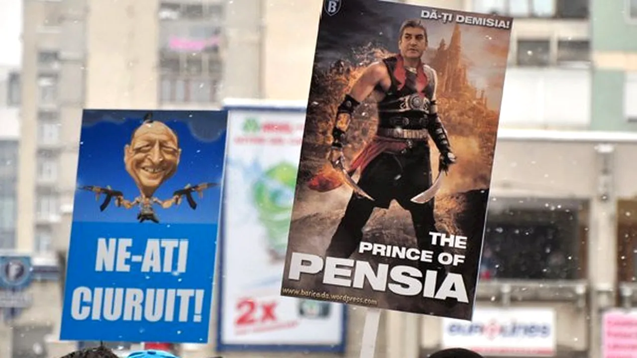 Proteste ale pensionarilor militari în toată ţara - FOTO