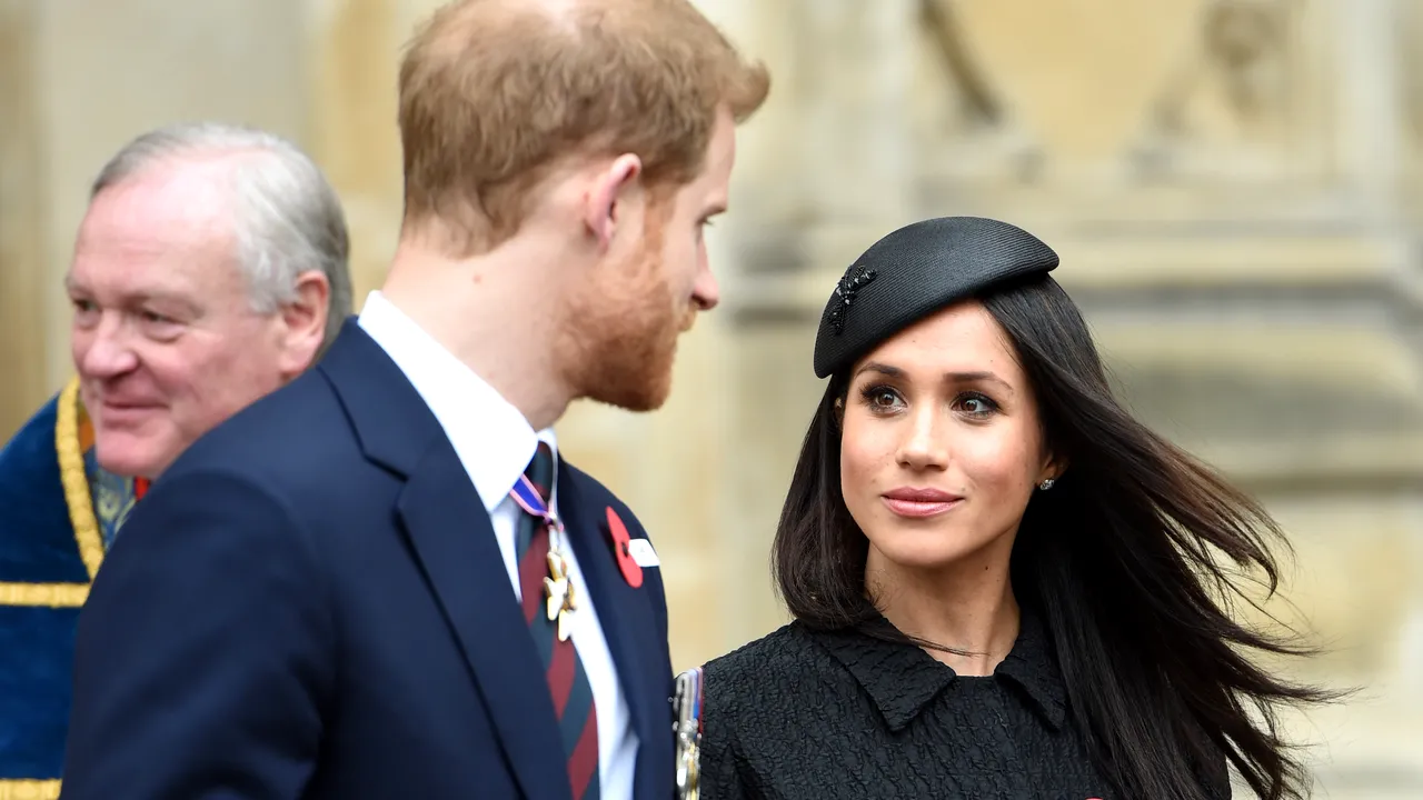 Meghan Markle, decizie controversată după ce a fost acuzată că-şi omoară tatăl cu zile | GALERIE FOTO