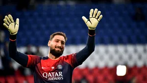 PSG îl lasă pe Donnarumma în afara lotului pentru Supercupa UEFA. Portarul italian e dorit de United și Chelsea