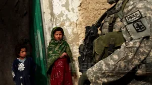 Trupele SUA din Afganistan tranzitează România, din cauza violenţelor din Kîrgîzstan