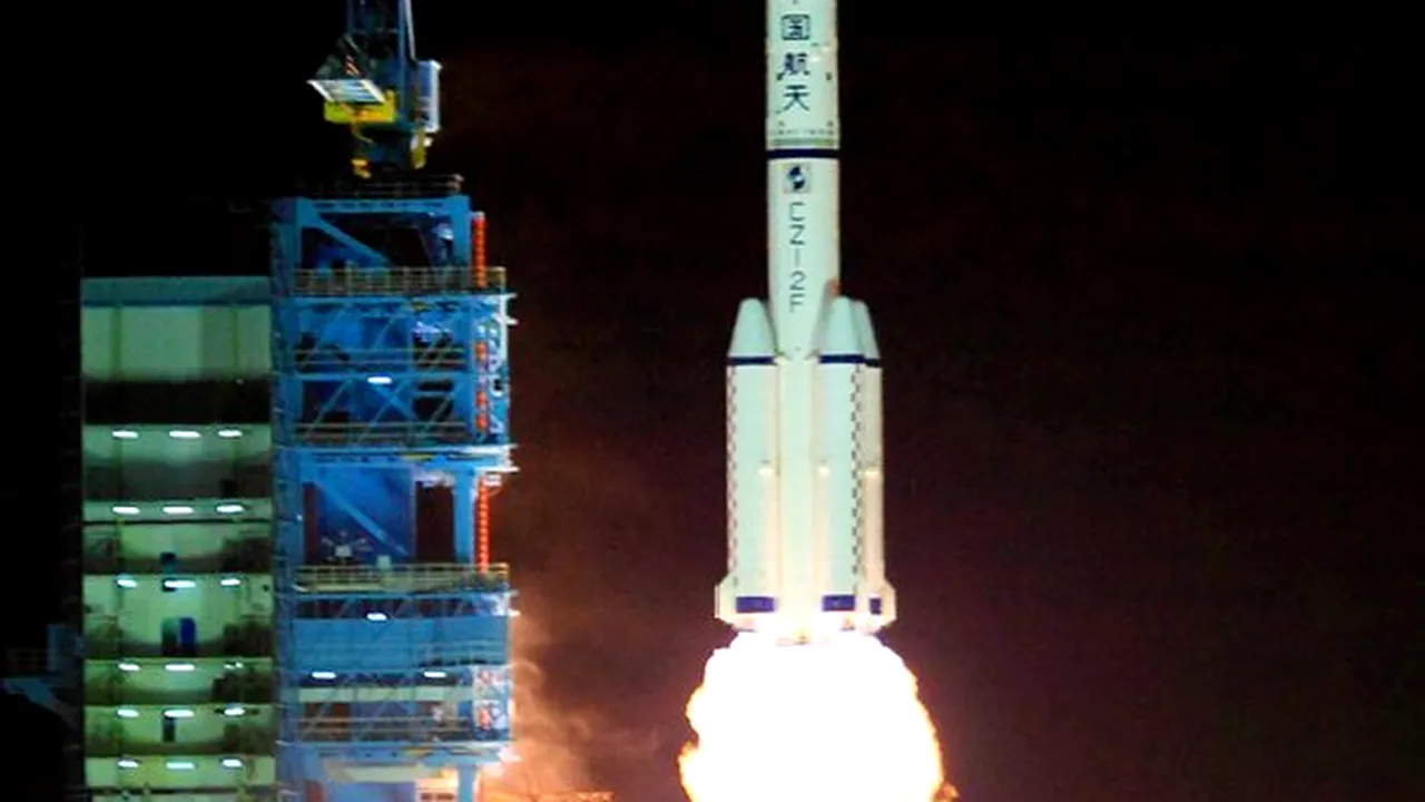 China va realiza un zbor spaţial cu echipaj uman în iunie