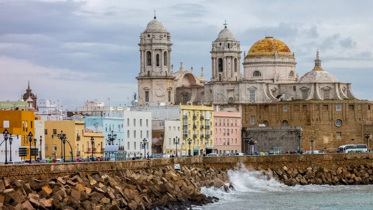Spania revoluționează turismul: număr record de vizitatori în cea mai aglomerată vară din istorie