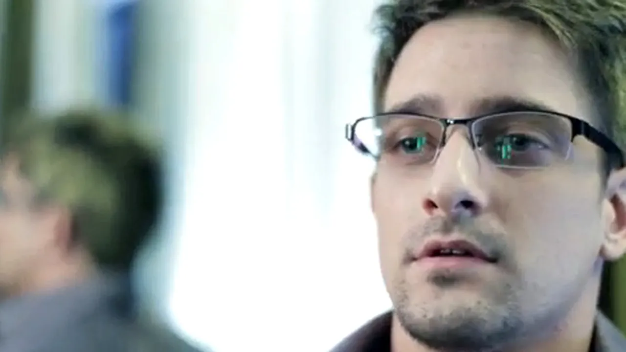 Primul FILM despre cazul Snowden: Patru cineaşti de la Hong Kong au lansat filmul 