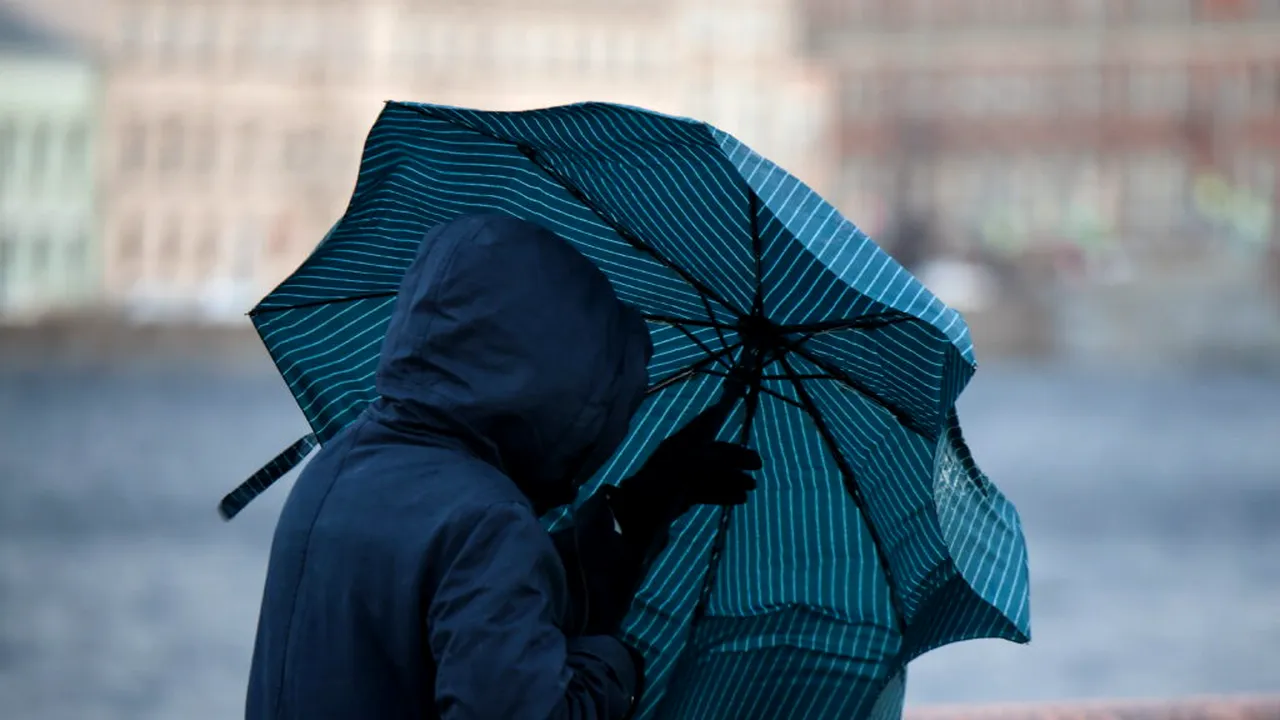 Temperaturi de vară joi, ploi din weekend. Prognoza ANM pentru toate regiunile, până pe 5 aprilie