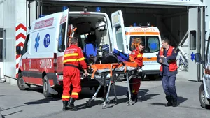 Un pacient cu arsuri grave, trimis la Bucureşti. La Iaşi nu mai sunt paturi pentru mari arşi