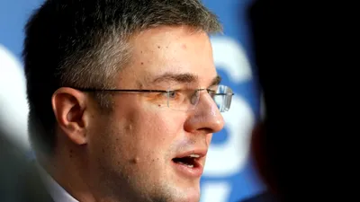POLITIC Irineu Darău cere modificarea criteriilor de clasificare pentru unitățile de cazare vechi de zeci de ani
