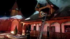 Pompierii au stabilit cauza incendiului devastator de la mănăstirea de maici din Neamţ