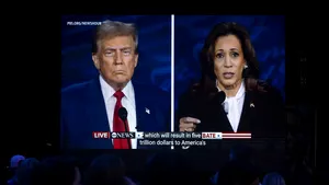 Papa îi critică pe Kamala Harris şi Donald Trump şi le spune catolicilor americani să aleagă „răul cel mai mic”