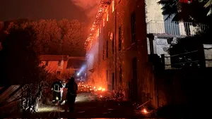 Un incendiu a distrus mănăstirea istorică unde Carlo Acutis a primit prima împărtăşanie. 22 de călugăriţe au fost evacuate