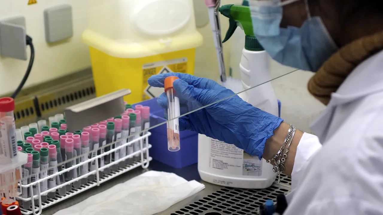 Coronavirus în lume LIVE UPDATE 22 octombrie: Zona Lombardia, din Italia, a depăşit pragul de 4.000 de cazuri. Spania depăşeşte un milion de cazuri
