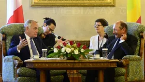 Premierul Franţei: Măsurile de combatere a corupţiei şi criminalităţii vor ajuta aderării României la Schengen