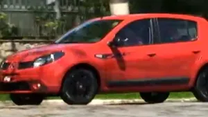 Sandero Sport face senzaţie! Vezi ce dotări are! - VIDEO