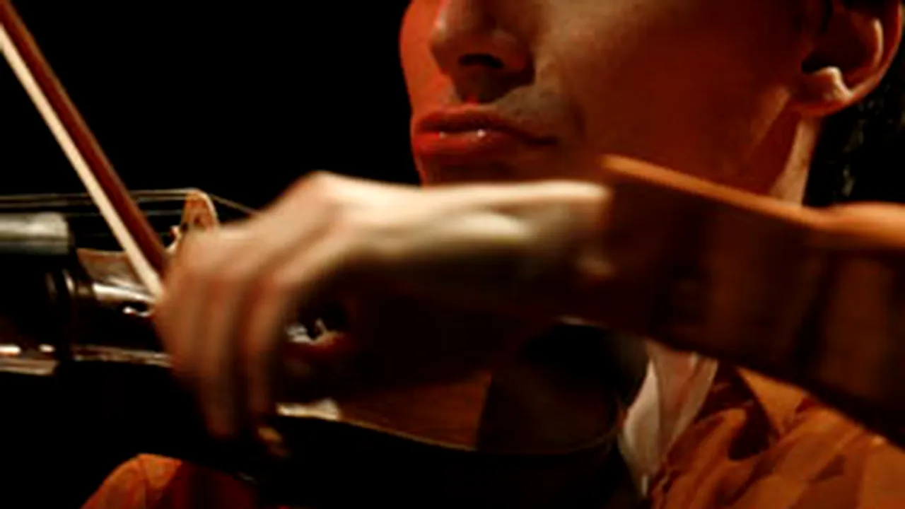 Alexandru Tomescu, singurul violonist înscris până luni în concursul pentru Stradivarius Elder