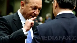 Băsescu şi Viktor Orban, fotografiaţi discutând înaintea lucrărilor Consiliului European - FOTO