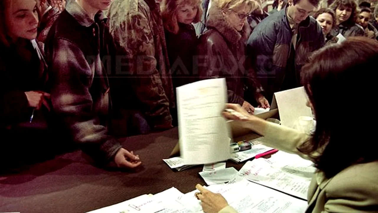 ING: Romania Should Cut 200,000 Public Jobs By 2012 To Lower Budget Gap