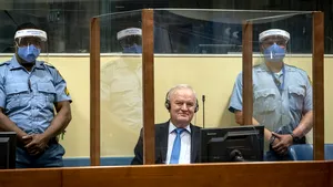 Condamnarea pe viaţă pentru genocid, confirmată pentru fostul lider militar Ratko Mladic. ”Măcelarul Bosniei”, vinovat pentru masacrarea a peste 7.000 de musulmani 