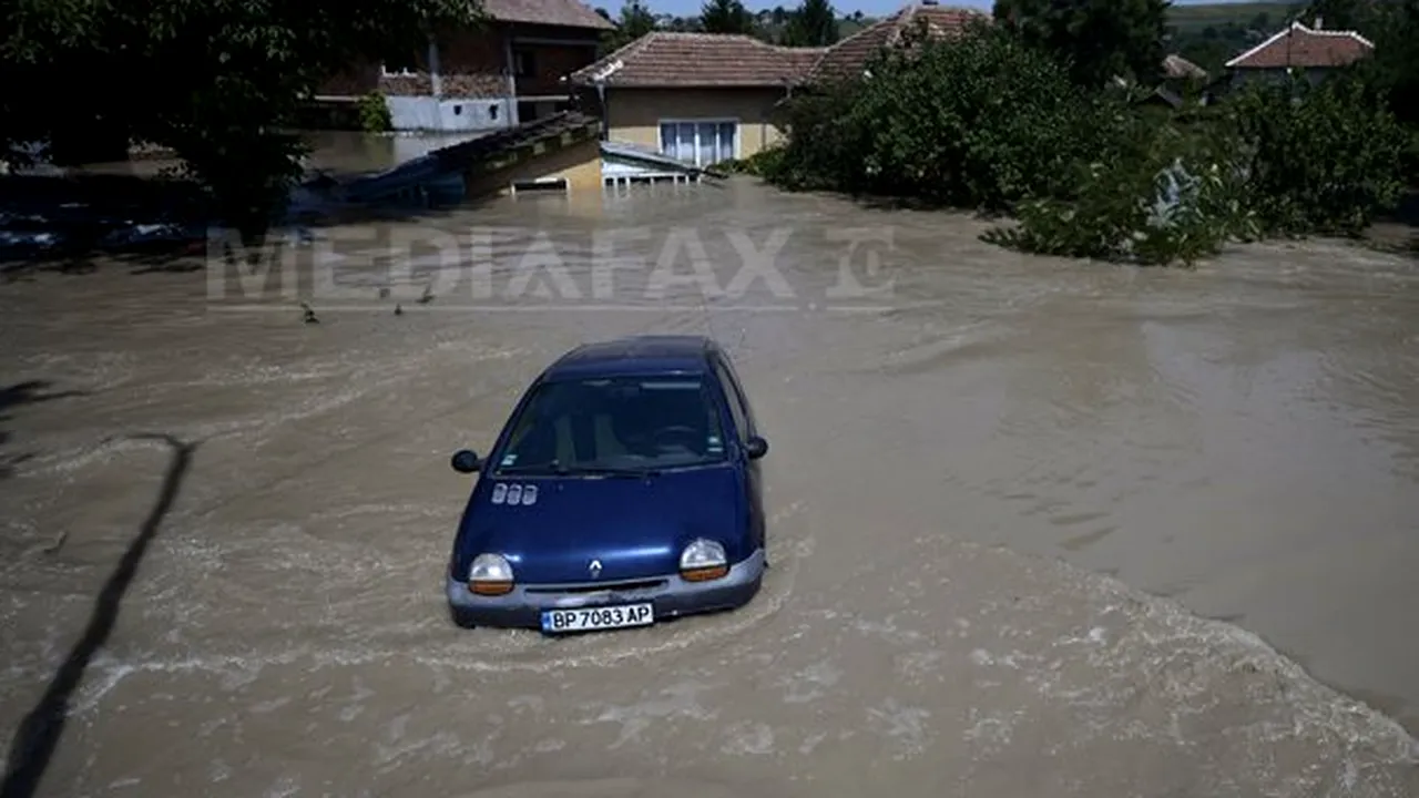 Doi morţi în inundaţiile care afectează Bulgaria